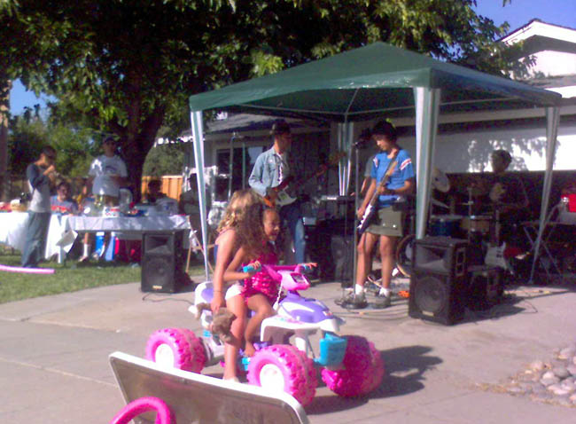 [block party]